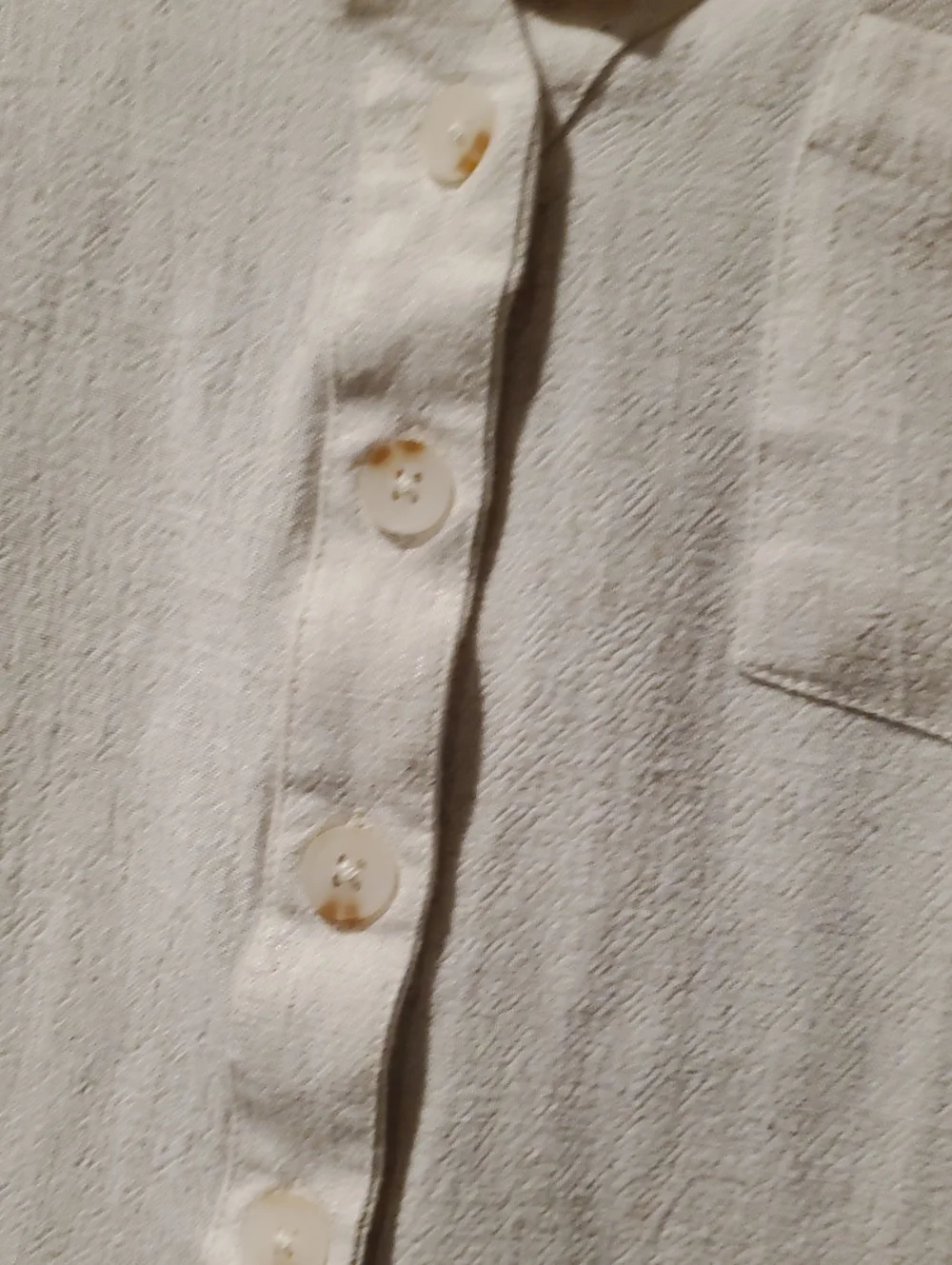 Love Notes size L New⁰ Short-Sleeve Button Front Crop Shirt - Cream - Picture 3 of 5